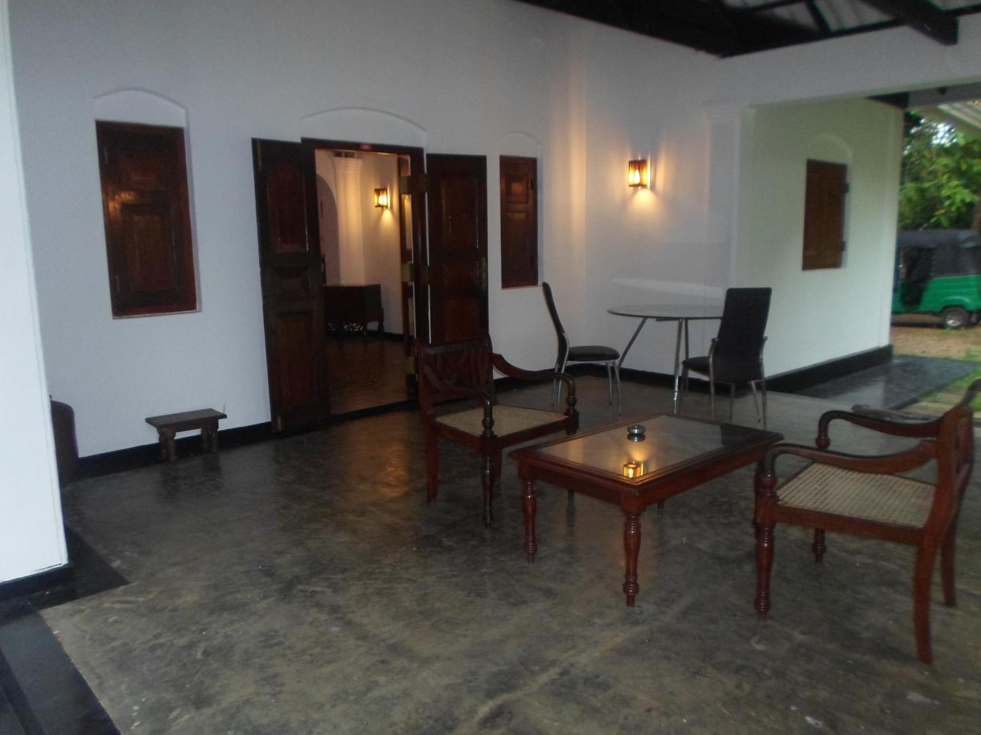 Chitra Ayurveda Hotel Bentota Room photo